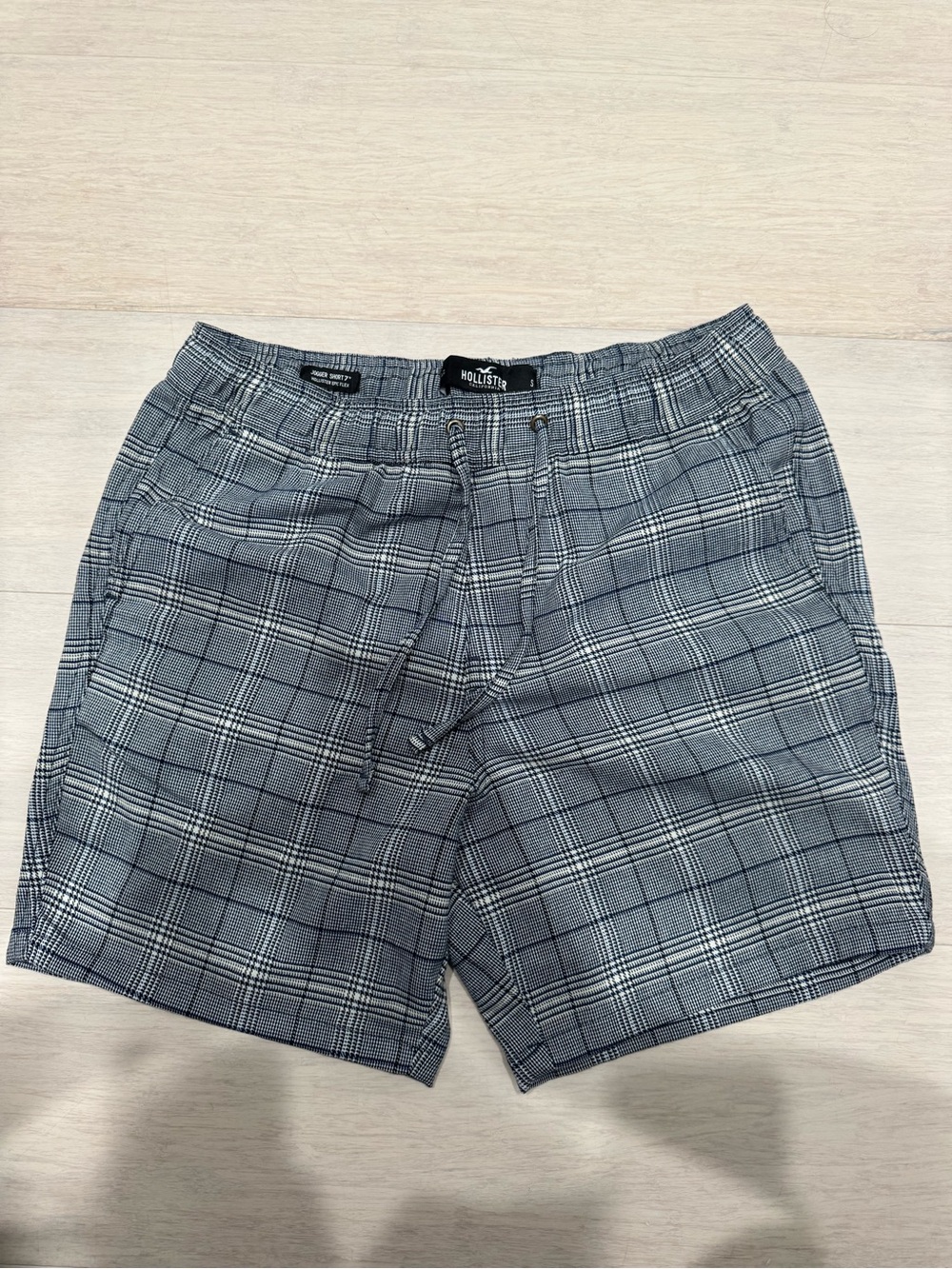 Hollister Gray Plaid Drawstring Hybrid Shorts Men Size S